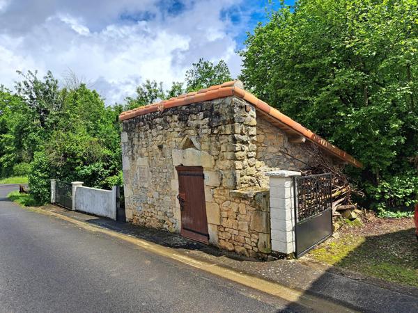 Maison de village confortable, pleine de charme et de caractère