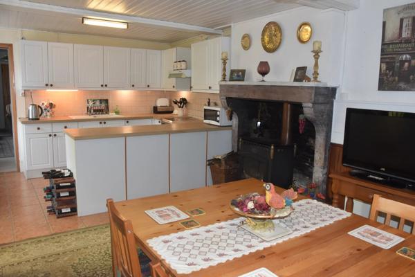 Maison de village confortable, pleine de charme et de caractère