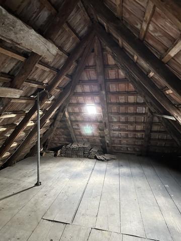 Combles à aménager