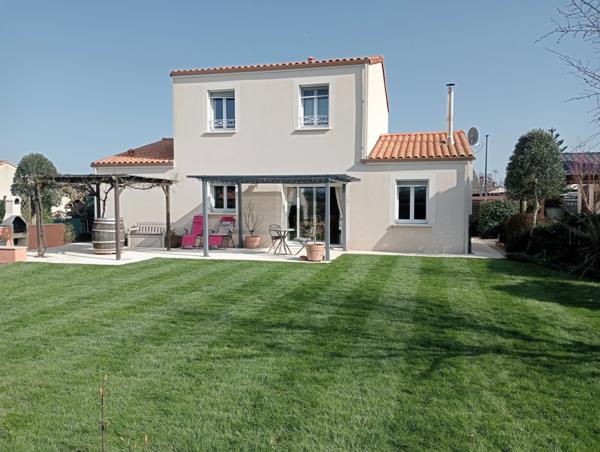 Spacieuse maison dans un charmant village