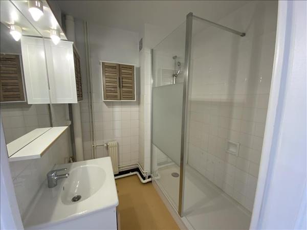 Appartement à louer 614 € CC LIMOGES 4 p 59 m² DPE E