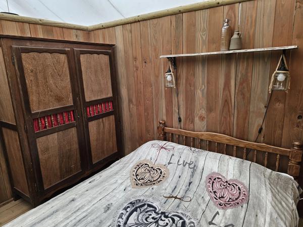 Complexe de glamping sur plus de 5 hectares avec étang
