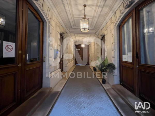 Location bureaux 57 m² Paris 17