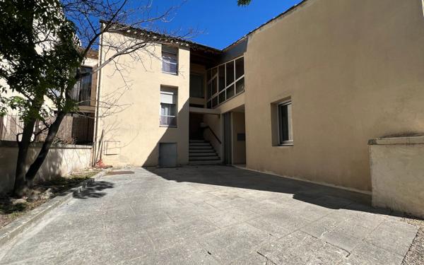 Maison à vendre    6 pièces • 180 m2 Barbentane