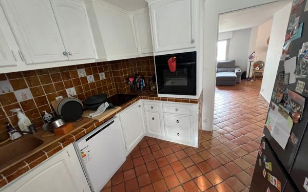 Maison à vendre    6 pièces • 180 m2 Barbentane