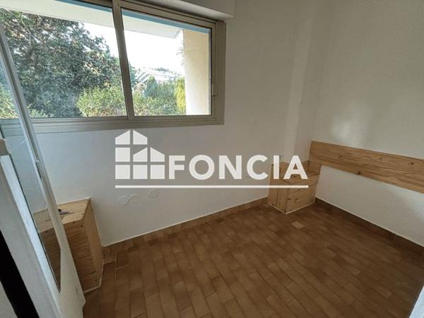 Location Studio 30.57 m² - LE TRIDENT Cannes La Bocca 06150