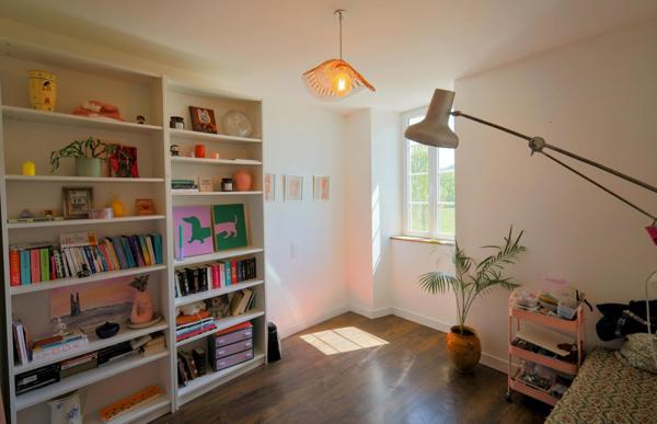 Maison de ville, 165 m², 4 chambres, local commercial