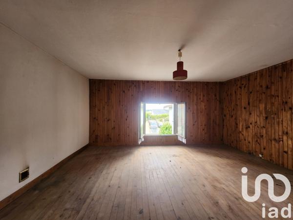 House for sale 3 rooms 78 m² Le Puy-Notre-Dame