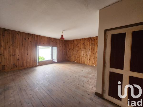 House for sale 3 rooms 78 m² Le Puy-Notre-Dame