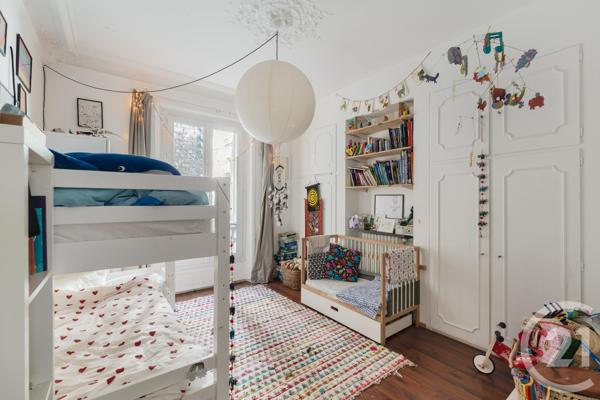 Appartement F4 à vendre  4 pièces - 103,11 m 2   PARIS  - 75009