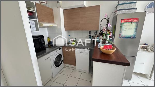 Appartement duplex 2 pièces avec terrasse, balcon, piscine et parking