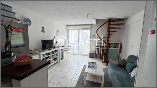 Appartement duplex 2 pièces avec terrasse, balcon, piscine et parking