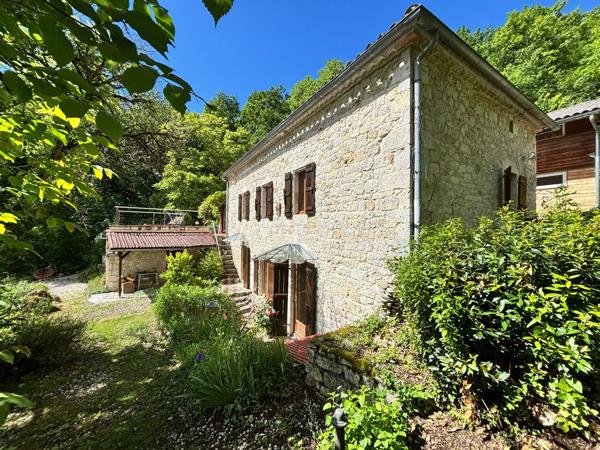 Vente maison 180 m² 8 Pièces Montaigu-de-Quercy