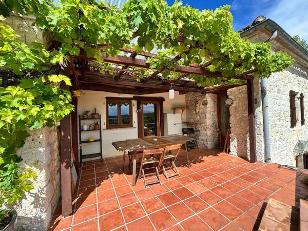 Vente maison 180 m² 8 Pièces Montaigu-de-Quercy