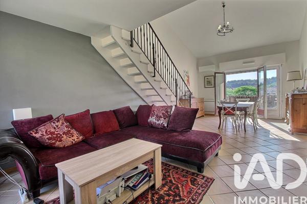 Appartement à vendre 5 pièces 119 m² Le Beausset