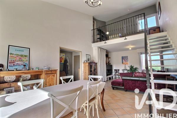 Appartement à vendre 5 pièces 119 m² Le Beausset