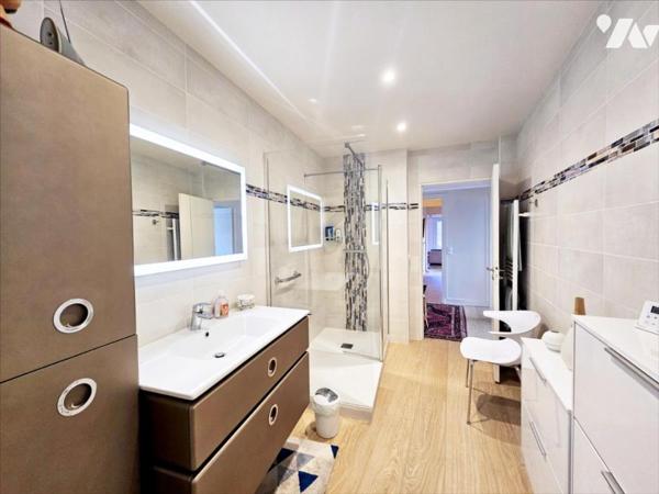 HYPER CENTRE VILLE GARAGE BALCON