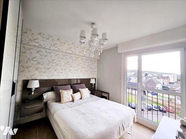 HYPER CENTRE VILLE GARAGE BALCON