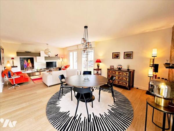 HYPER CENTRE VILLE GARAGE BALCON