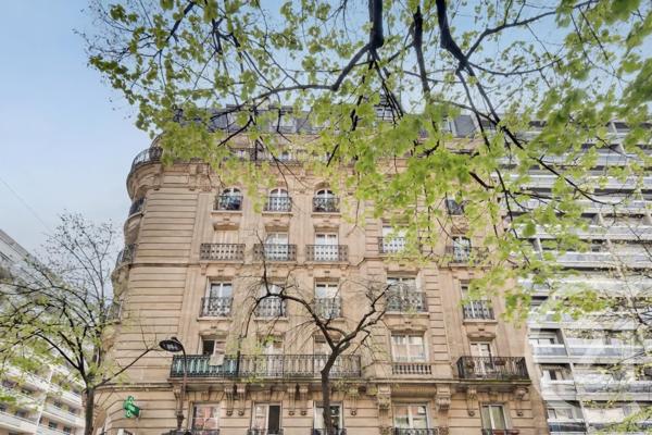 Appartement à vendre  3 pièces - 53,47 m2 PARIS - 75015