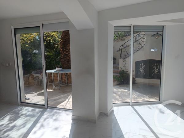 Maison à vendre  8 pièces - 237 m2 STE MAXIME - 83