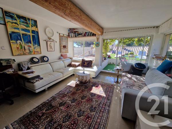 Maison à vendre  8 pièces - 237 m2 STE MAXIME - 83