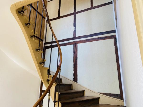 Immeuble à usage mixte