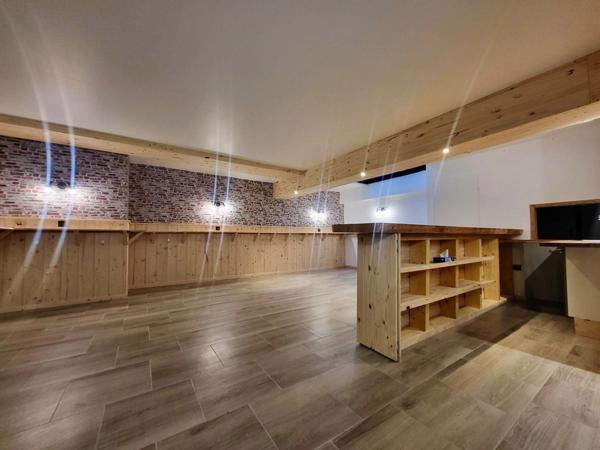 Local/bureau à vendre PUBLIER (74)