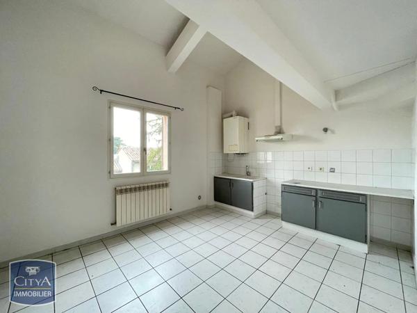 Appartement à louer 3 pièces 66.01m²