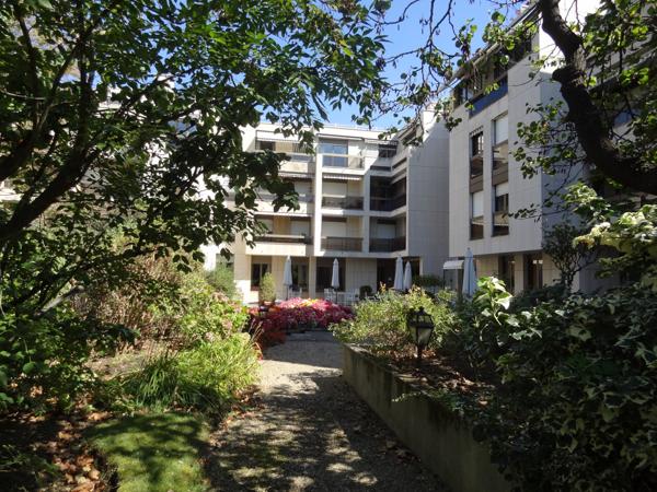 Neuilly-sur-Seine (92200) Appartement 3 pièces Hespérides St James Neuilly sur Seine 92200