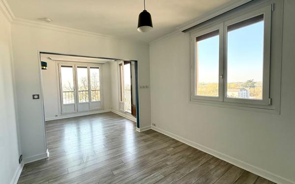 Appartement à vendre    3 pièces • 74,02 m2 Orléans