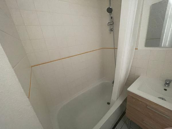 Appartement Dijon 1 pièce(s) 18 m² - Secteur UNIVERSITÉ - CHU