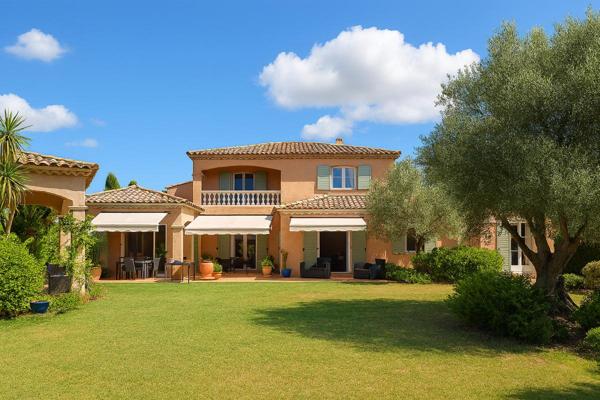 Maison Montboucher Sur Jabron 7 pièce(s) 205 m2