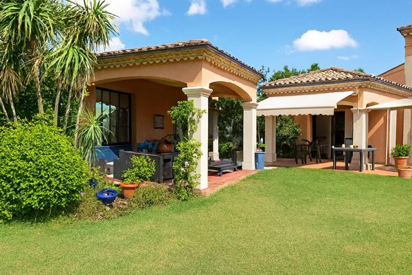 Maison Montboucher Sur Jabron 7 pièce(s) 205 m2