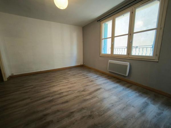 Quartier BOURG - Appartement de type T3 à louer