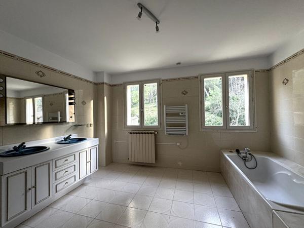 Appartement Grabels 4 pièce(s) 92 m2