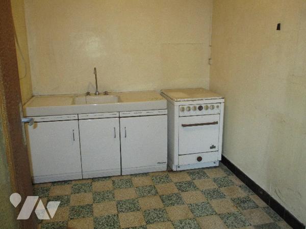 HELFAUT : maison individuelle avec cour et bâtiment