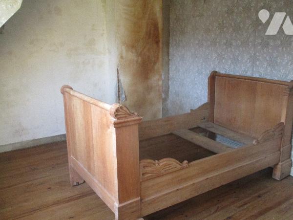 HELFAUT : maison individuelle avec cour et bâtiment