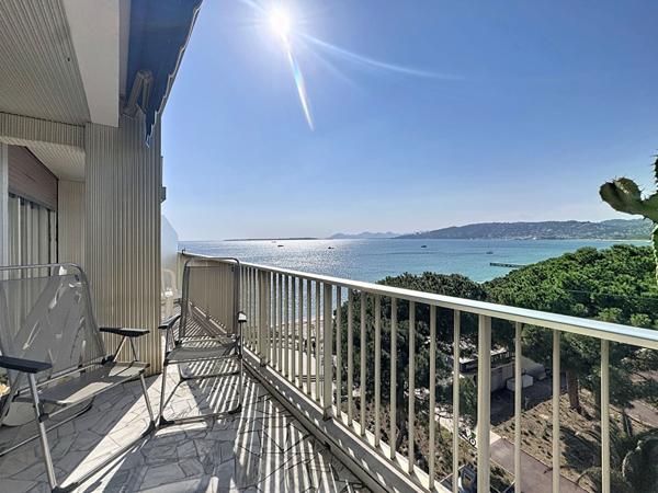 Appartement 3 pièces lumineux avec vue mer à Juan-les-Pins