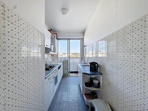 Appartement 3 pièces lumineux avec vue mer à Juan-les-Pins
