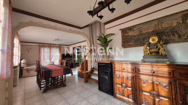 Nestenn Igny Maison 110 m2, secteur place de la Ferme, 4 chambres, jardin, A deux pas des commerces, de l'école Jules Ferry et du collège Emile Zola. Proche ligne V et RER B gare Massy TGV. Proche Saclay et Vélizy