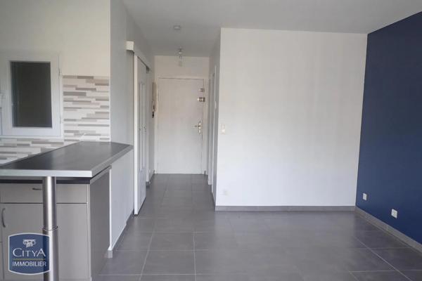 Appartement à louer 2 pièces 28.13m² Chambéry (73000)