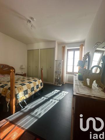 Maison rustique 5 pièces de 120 m² à Souppes-sur-Loing (77460)