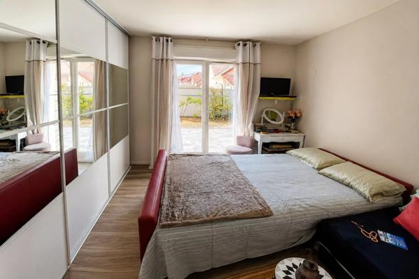 Vente                                                      Maison
                        
                     6 pièces                      140 m2                     à Moissy-Cramayel