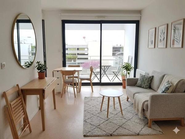 Type 2 avec balcon et garage
