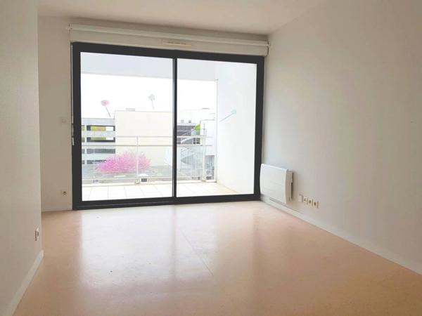 Type 2 avec balcon et garage
