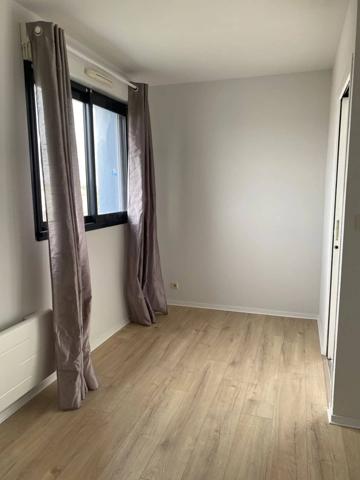 Type 2 avec balcon et garage