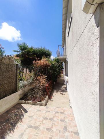 A VENDRE - LA ROCHELLE - Maison 3 Chambres - extérieur