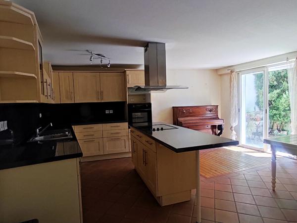 A VENDRE - LA ROCHELLE - Maison 3 Chambres - extérieur