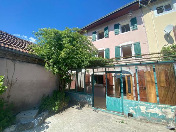 Maison à vendre à FARGES avec vue sur le Mont Blanc